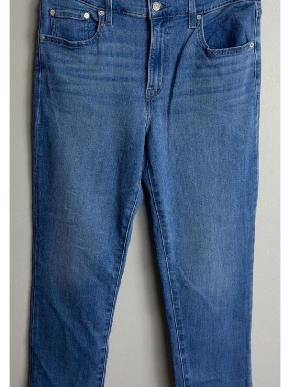 Levi's 724 High Rise Straight Jeans Size 32 Blue Denim Medium Wash Women’s